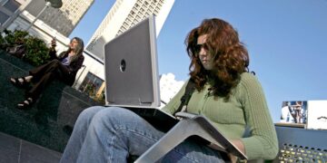 Δωρεάν Ιντερνετ σε 5.000 σημεία πανελλαδικά ώς τα τέλη του 2014