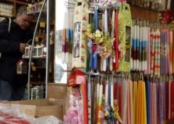 Πρεμιέρα για το πασχαλινό ωράριο στις 10 Απριλίου-Ανοιχτά τα καταστήματα την Κυριακή των Βαΐων