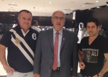 Επίσκεψη Υφυπουργού ΥΠΟΜΕΔΙ κ. Μ. Παπαδόπουλου στους Έλληνες Γουνοποιούς στο Ντουμπάι