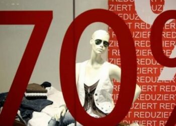 Την Παρασκευή 2 Μαΐου αρχίζουν οι ενδιάμεσες εκπτώσεις