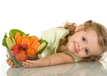 9 +1 αλήθειες για την παιδική διατροφή
