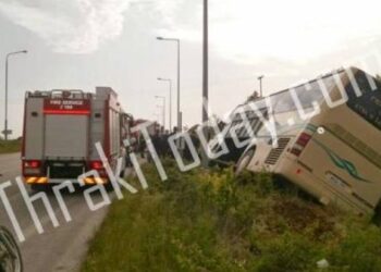 Άγιο είχαν οι επιβάτες ΚΤΕΛ που ανατράπηκε έξω από την Ξάνθη