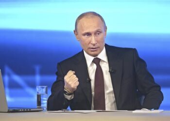 Να αποκατασταθούν τα δικαιώματα των Ελλήνων της Κριμαίας θέλει ο Πούτιν