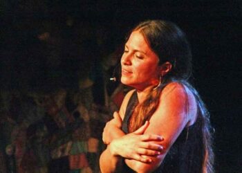 Μια Χαλιμά καλεσμένη από το φεστιβάλ αφήγησης ΔΗΠΕΘΕ Κοζάνης στην Αθήνα