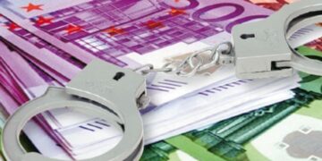 Φοροδιαφυγή εκατομμυρίων ευρώ από πρώην υπουργό Οικονομικών και τη σύζυγο του – Τους ”τσίμπησε” το ΣΔΟΕ από τη λίστα Λαγκάρντ