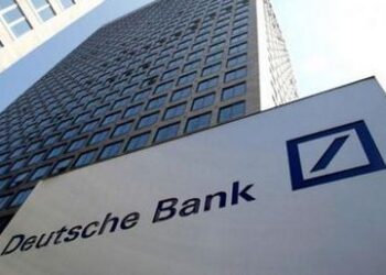 Και επισήμως η Ελλάδα μετά από 4 χρόνια βγαίνει στις αγορές