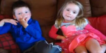 Tελικά οι γυναίκες ΠΑΝΤΑ θα έχουν θέμα με την ηλικία τους: H απίστευτη αντίδραση ενός κοριτσιού που θα γίνει… 4 ετών!