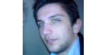 Δακής – Καρυπίδης: Η εκλογική μάχη της μεταβατικής εποχής – Γράφει ο Αντώνης Πουγαρίδης