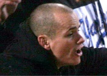 Εμφανίστηκε ο υιός Μπαλτάκος στο αρχηγείο του Λιμενικού Σώματος