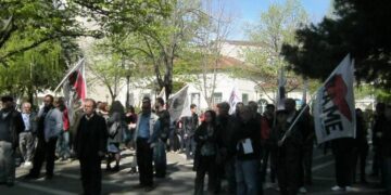 Η ελληνική κωμωδία «Φτυστός ο Μακαρίτης» στην Κοζάνη