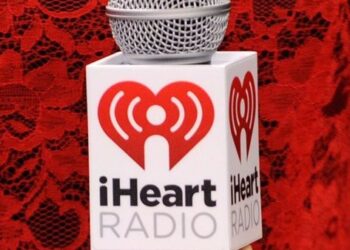 Σινγκλ του Μάικλ Τζάκσον στα μουσικά βραβεία iHeartRadio