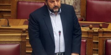 Κεγκέρογλου: Έχουν εγκριθεί 250.000 αιτήσεις για το κοινωνικό μέρισμα