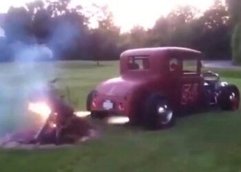 Τι να τον κάνεις τον αναπτήρα αν έχεις τέτοιο αμάξι