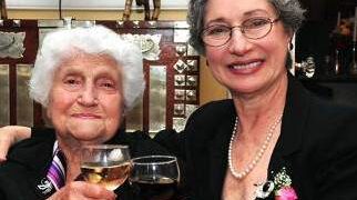 Εφυγε στα 105 της χρόνια η «Γιαγιά των Ποντίων»