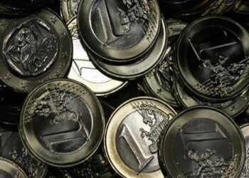 Σάιντε: Πρέπει να υπάρξει ακόμη μια διαγραφή χρέους για την Ελλάδα