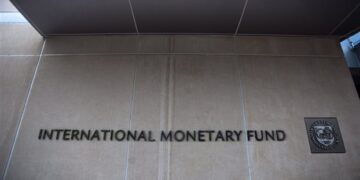 Το ΔΝΤ αποφασίζει για τη δόση των 3,5 δισ. ευρώ στην Ελλάδα