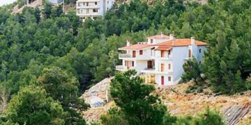 «Φιλί ζωής» για τα αυθαίρετα με τη βούλα του ΣτΕ