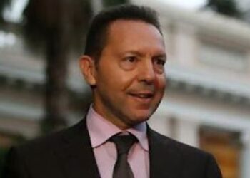 Στουρνάρας: Οι θυσίες του λαού αναγνωρίζονται πλέον διεθνώς