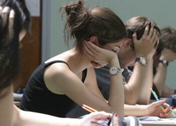 Από σήμερα όλα τα θέματα της Α΄ Λυκείου στο Ίντερνετ