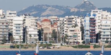 Πώς οι τιμές στα νεόδμητα ακίνητα φανερώνουν την επερχόμενη αντιστροφή της πτωτικής τάσης