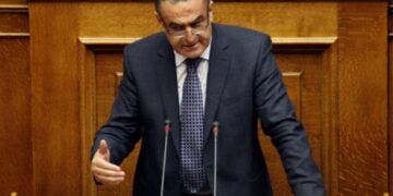 Θα δώσουν σε μη έχοντες τα 9,5 εκατ. των δεσμευμένων καταθέσεων