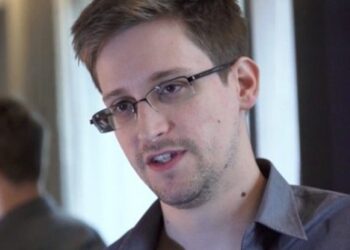 Γερμανία: Επίτιμος διδάκτορας ο Σνόουντεν;