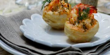 Αγκινάρες γεμιστές με γαρίδες