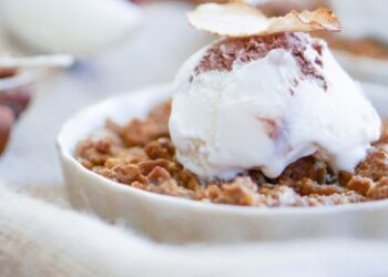 Apple crumble