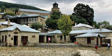 Προβολή του Νυμφαίου της Φλώρινας σε διεθνές συνέδριο για αναπαλαιωμένους οικισμούς