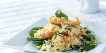 Πιλάφι με πικάντικες γαρίδες