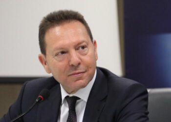 ΔΝΤ: Σημαντική πρόοδος στην Ελλάδα, αλλά παραμένουν πολλές προκλήσεις για το χρέος