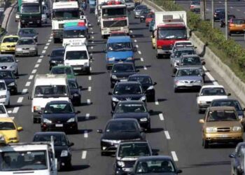 Επιμένει το ΥΠΟΙΚ στην 20ετή παραγραφή οφειλών από τέλη κυκλοφορίας