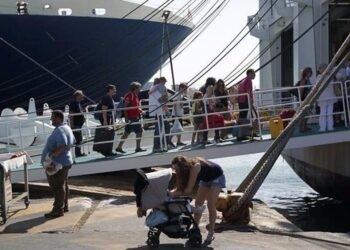 Σε 120.000 δικαιούχους φέτος οι επιταγές κοινωνικού τουρισμού