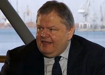 Βενιζέλος: Αν αποδοκιμαστεί η Ελιά, δεν θα πάω στον Σαμαρά, αλλά κατευθείαν στον Παπούλια