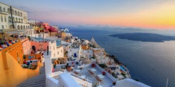 Lonely Planet: Η Ελλάδα ο κορυφαίος ευρωπαϊκός προορισμός για το 2014