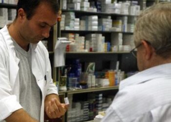 Και φαρμακευτική κάλυψη υποσχέθηκε ο Βορίδης στους ανασφάλιστους