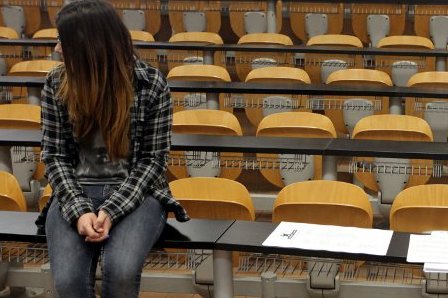 Τέλος οι αιώνιοι φοιτητές το Σεπτέμβριο -Λοβέρδος: Θα καθαρίσουν τα μητρώα ΑΕΙ και ΤΕΙ