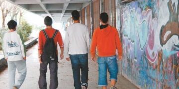 Λιγότεροι 1.130 μαθητές εφέτος στα σχολεία λόγω μετανάστευσης