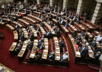 Βουλή: Πρόωρη λήξη εργασιών της Ολομέλειας «εδώ και τώρα»