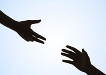 Παράδοση 25 δωροεπιταγών σε άπορες οικογένειες στην Κοζάνη