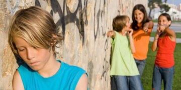 Eκφοβισμός μέσα κι έξω από τα ελληνικά σχολεία