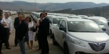 Δύο χρόνια μετά παρέλαβαν οι επιθεωρητές εργασίας 60 αυτοκίνητα