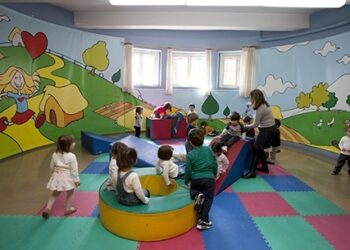 Βρέθηκαν πόροι για 68.502 θέσεις σε παιδικούς και βρεφικούς σταθμούς