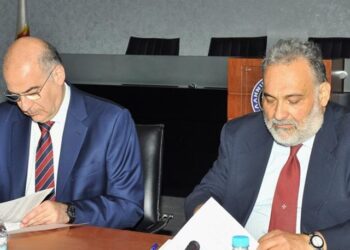 Η Ελλάδα υπέγραψε διεθνή συμφωνία για εθελούσια επιστροφή μεταναστών