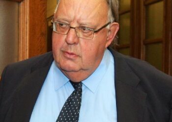 Πάγκαλος: Όχι «μαζί τα φάγαμε», αλλά «μαζί τα τρώμε»