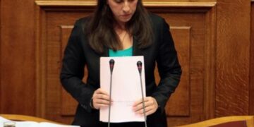 Νέος καυγάς Κωνσταντοπούλου με κυβερνητικούς βουλευτές