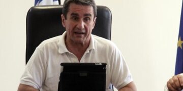 Λοβέρδος: Δεν υπάρχει περίπτωση να σταματήσω την αξιολόγηση καθηγητών