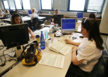 Προς απόλυση 5.000 υπάλληλοι στους Δήμους