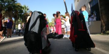 Τι πρέπει να ξέρετε για να γράψετε το παιδί σας στο Δημοτικό – Όλα τα δικαιολογητικά