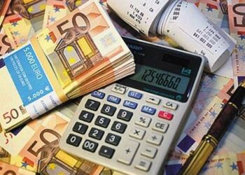 Μηνιαία φορολόγηση σε όλα τα εισοδήματα από την “πηγή”